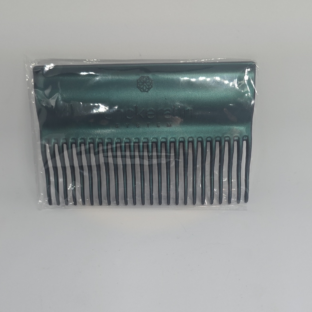 Nanokeratin Comb